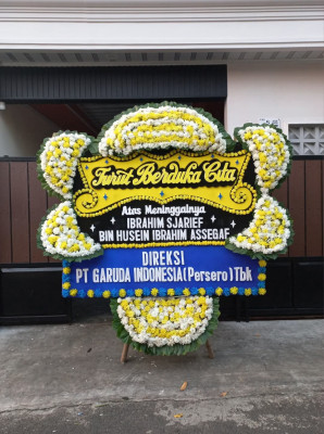 Papan Bunga Duka di Kaliabang Tengah